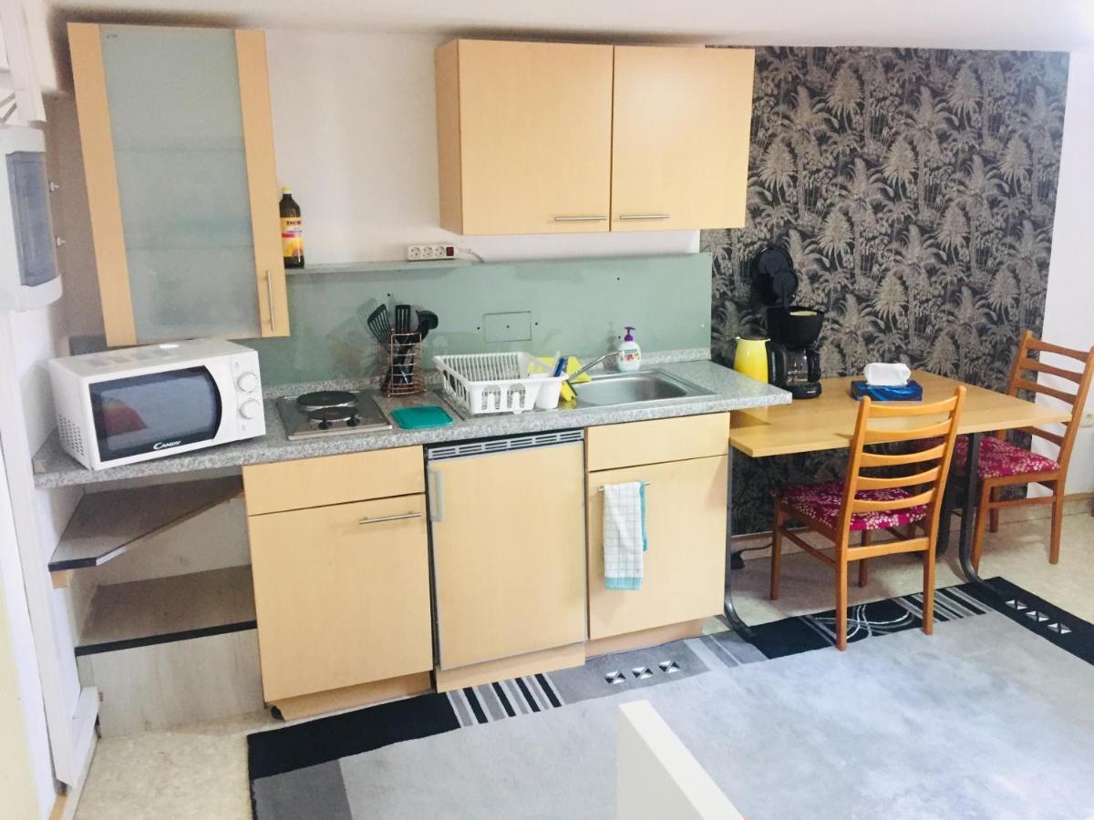 Monteurwohnung, 2 Zimmer, Kueche,Bad Staufenberg  外观 照片
