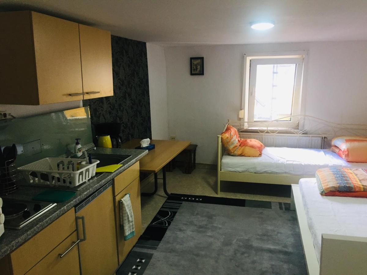 Monteurwohnung, 2 Zimmer, Kueche,Bad Staufenberg  外观 照片
